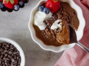 Macro Friendly Double Chocolate Baked Oats (Single Serving!)