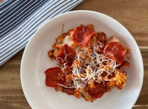 Macro-Friendly Pizza Pasta Skillet