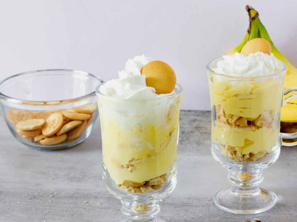 high protein banana pudding in glasses