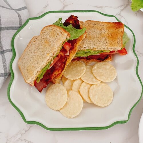 plate of grilled chicken BLT