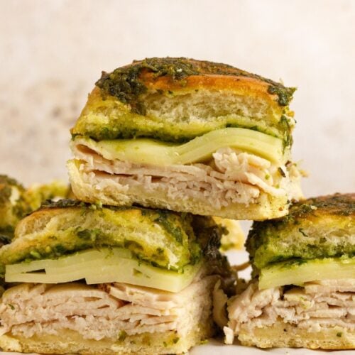 High Protein, Low Calorie Chicken Pesto Sliders