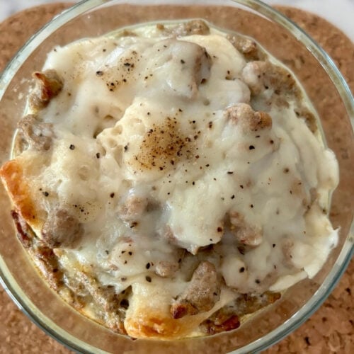 high protein biscuits and gravy bowls