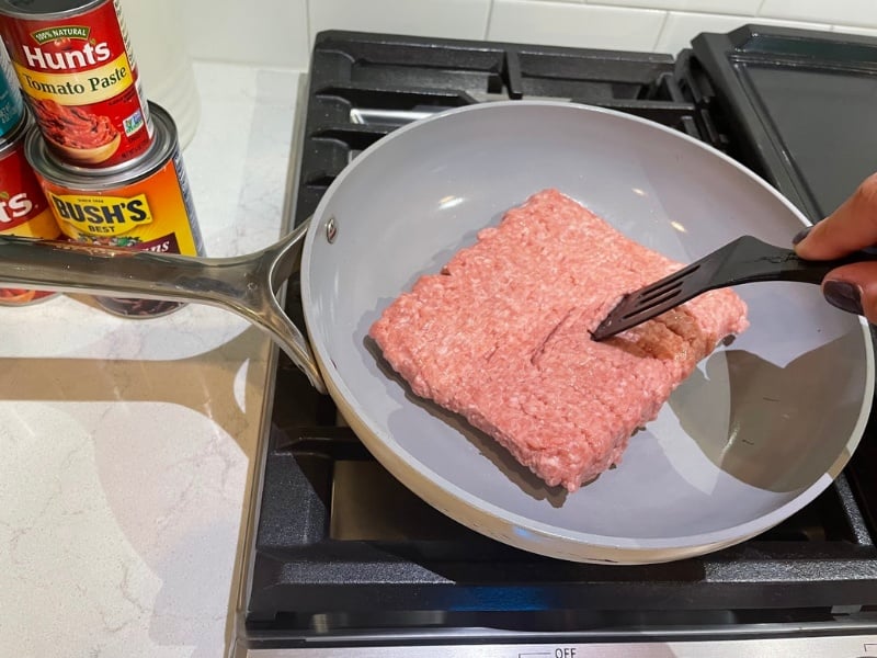 lean turkey in the cooking pan