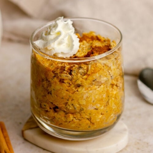 Macro Friendly Pumpkin Pie Overnight Oats recipe - featured image