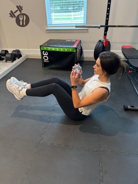 Russian Twists - up Russian Twists - up