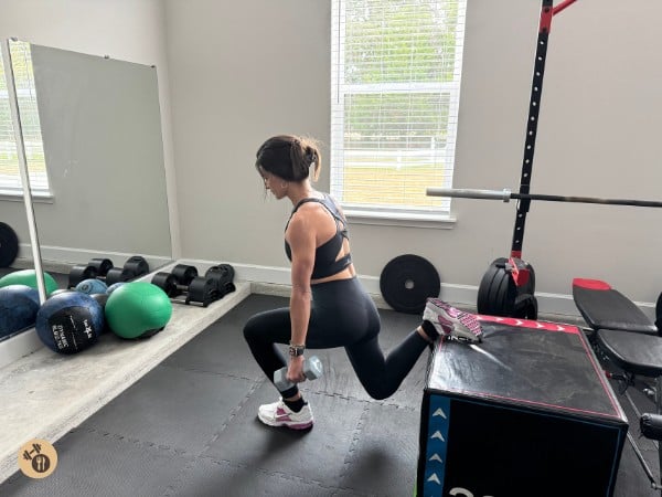 Bulgarian Split Squat With Pulse down position Bulgarian Split Squat With Pulse down position