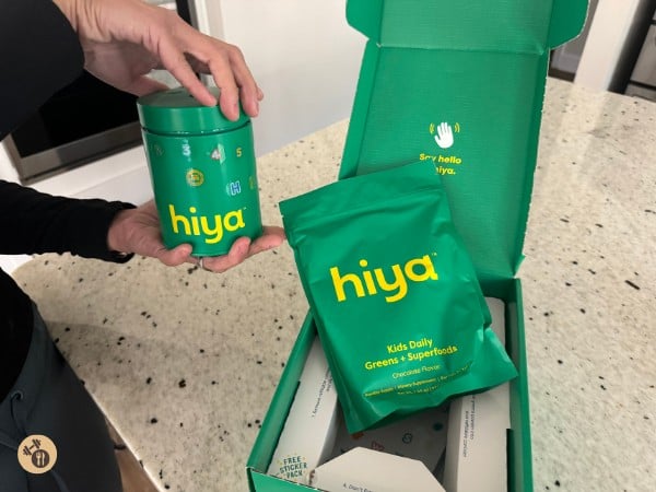 opening hiya greens container opening hiya greens container